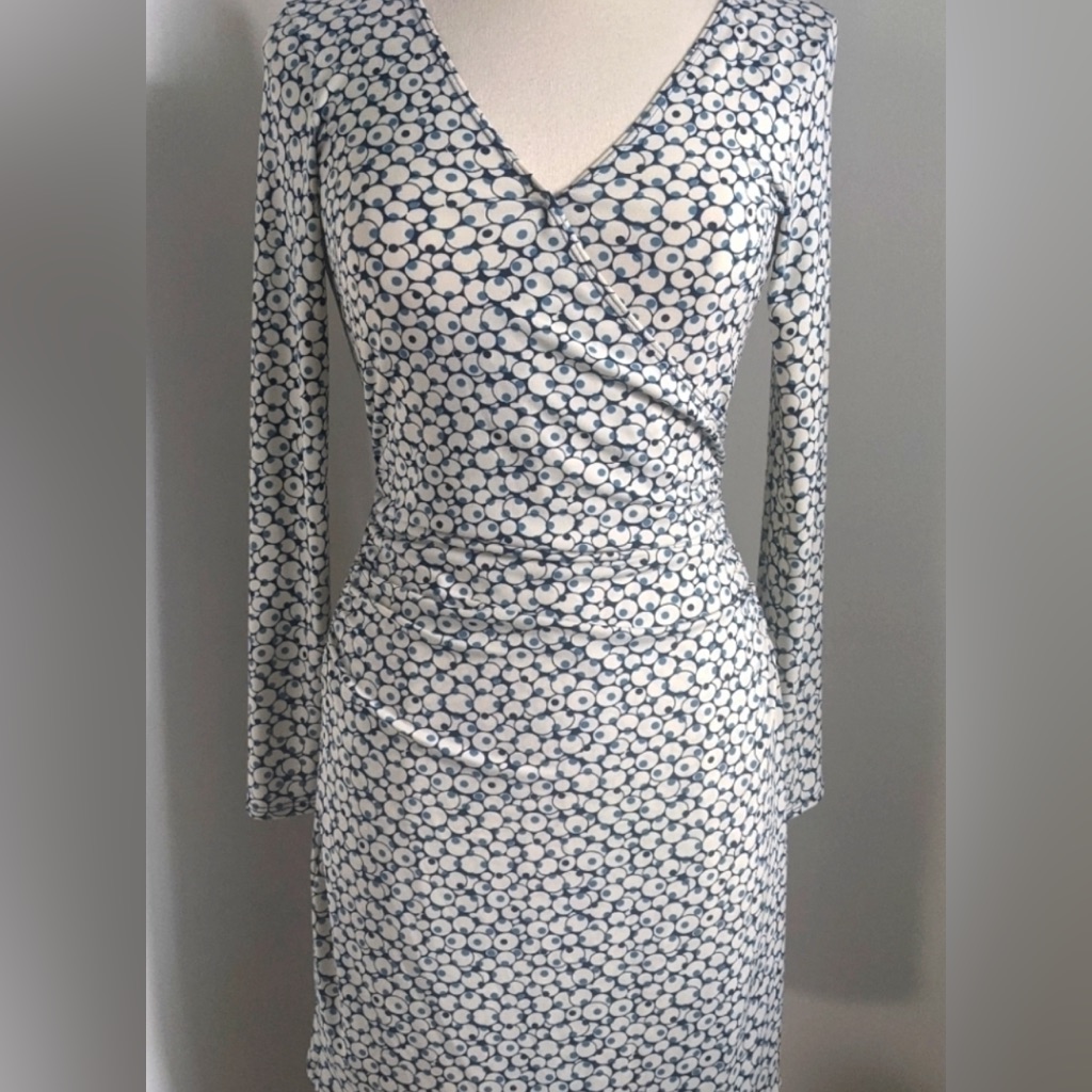 Max Studio Modern Faux Wrap Dress Medium